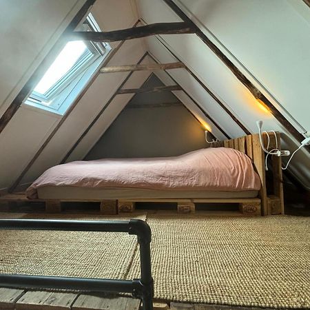 فيلا Tiny House De Smederij Peize المظهر الخارجي الصورة