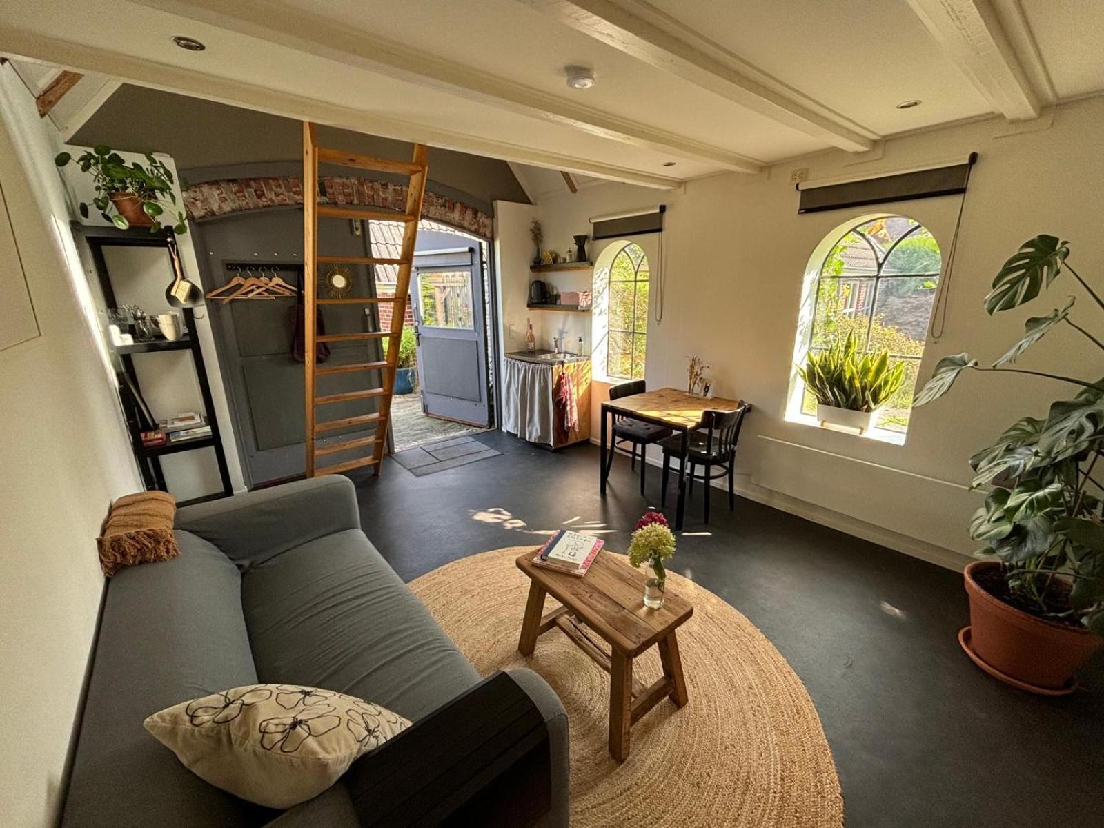 فيلا Tiny House De Smederij Peize المظهر الخارجي الصورة
